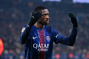 记者：巴黎回归训练，马尤卢、登贝莱、内维斯和马尔基尼奥斯参加